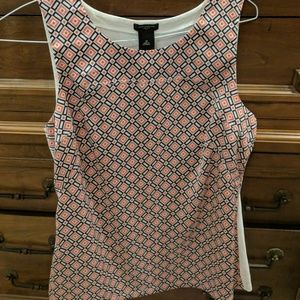 Sleeveless blouse